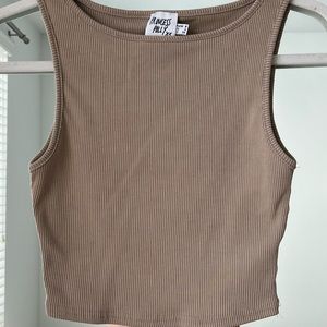 Ribbed brown tank top